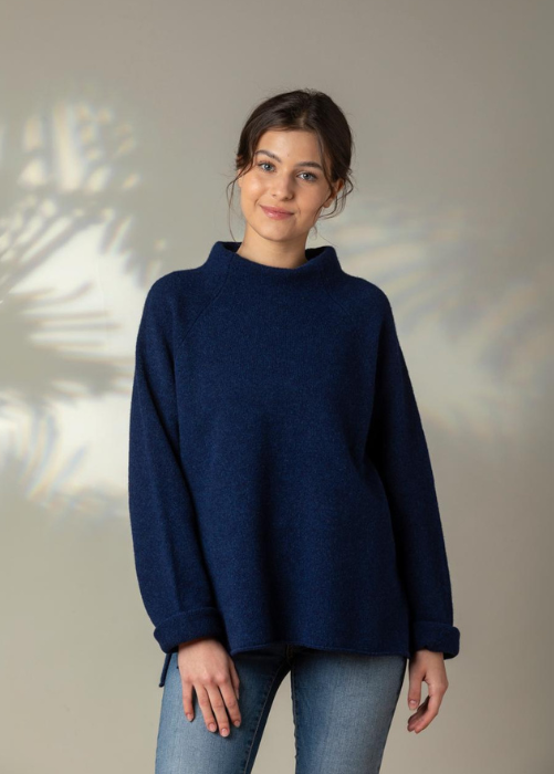 Corry Raglan Sweater