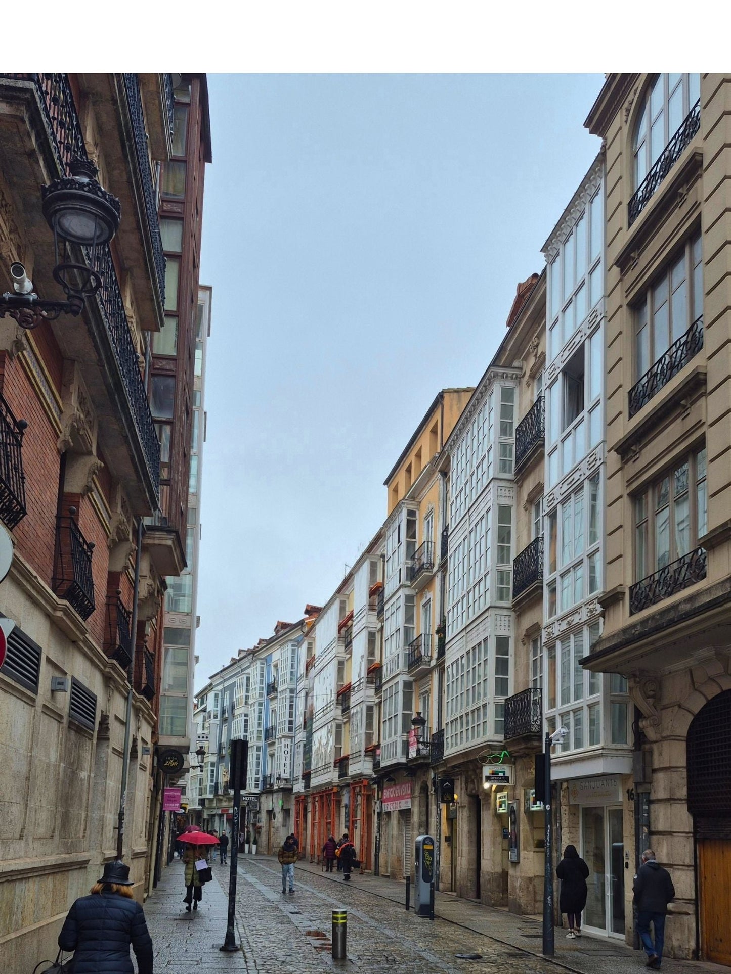 Rosy & Dougie's Celtic Knitwear Tour: Spain