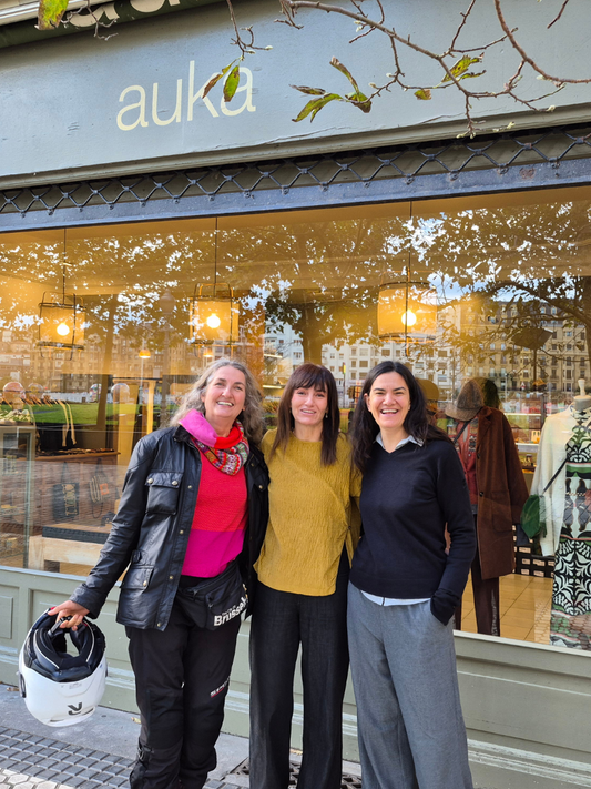 Rosy & Dougie's Celtic Knitwear Tour: Auka, Spain