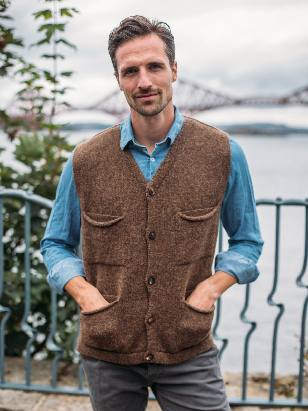 Herd Waistcoat Peat