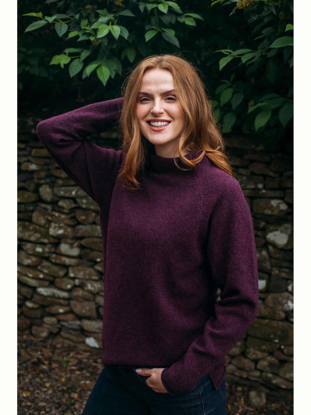 Corry Raglan Sweater Blackgrape