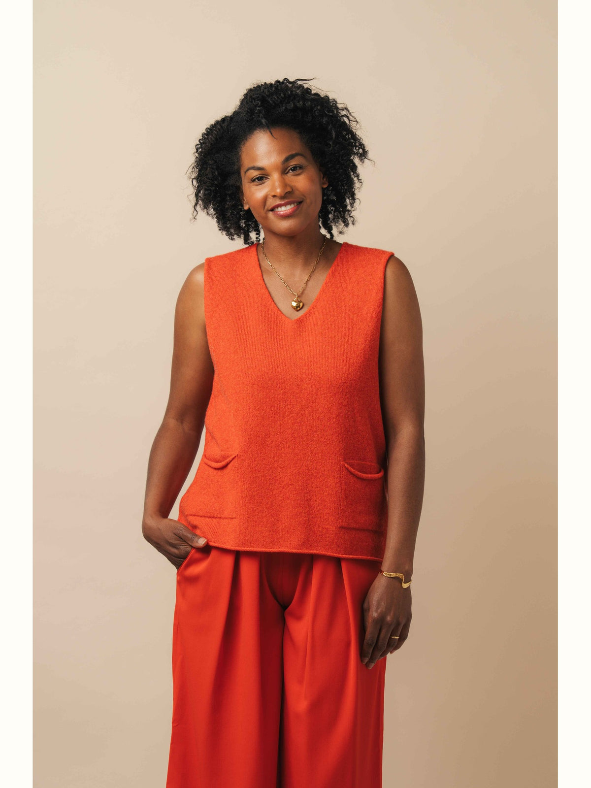 Corry V Neck Tank Top Inferno