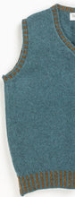 Load image into Gallery viewer, Bruar Vest

